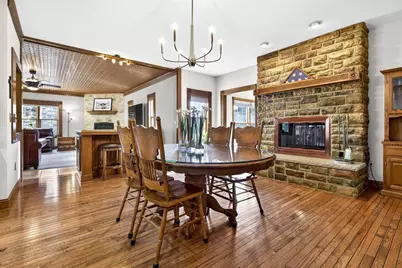 5565 Applewood Court, Hartford, WI 53027 - Photo 12