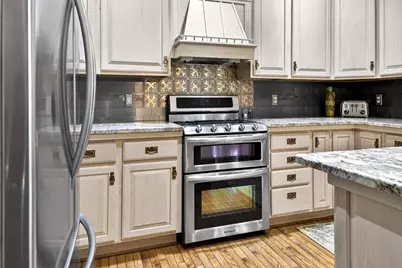 5565 Applewood Court, Hartford, WI 53027 - Photo 20