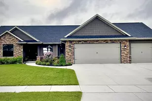 1342 Buckys, Green Bay, WI 54313 - Photo 1