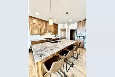 1342 Buckys, Green Bay, WI 54313 - Photo 10