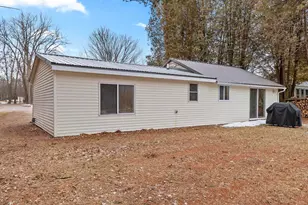 9762 Gray Lake Rd, Gillett, WI 54124 - Photo 58