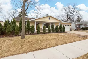 1443 E Calumet St, Appleton, WI 54915 - Photo 2