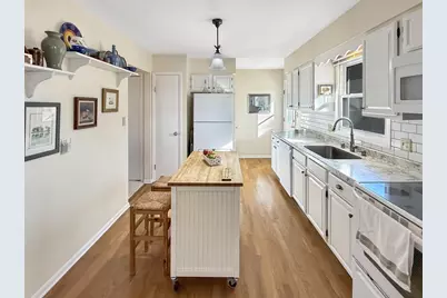 803 Viola Avenue, Oshkosh, WI 54901 - Photo 2