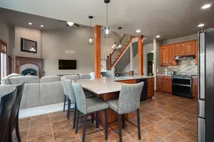 2145 Roberta Ct, Green Bay, WI 54313 - Photo 18