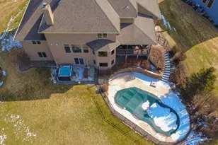 2145 Roberta Ct, Green Bay, WI 54313 - Photo 80