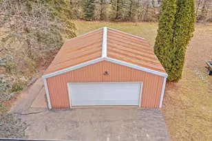 E8557 Weyauwega Rd, New London, WI 54961 - Photo 44