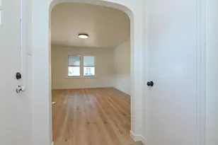 1908 Columbus St, Manitowoc, WI 54220 - Photo 2