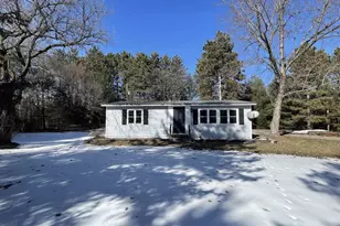 N5609 24th Ln, Wild Rose, WI 54984 - Photo 4