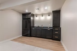 387 Baywood Trl, Green Bay, WI 54311 - Photo 46