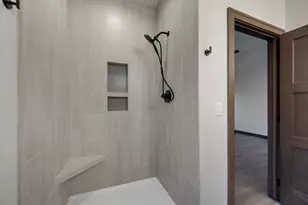 2407 Whispering Wind Ln, Green Bay, WI 54303 - Photo 34