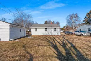 831 Sunny Ln, Green Bay, WI 54304 - Photo 2