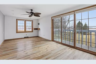 195 Captains Court, Winneconne, WI 54986 - Photo 14