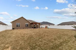 3427 Tulip Trl, Little Chute, WI 54913 - Photo 34