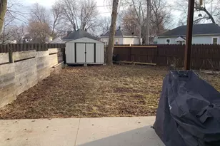 739 W 8th St, Appleton, WI 54914 - Photo 34