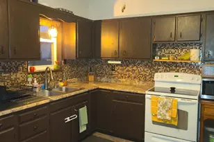 739 W 8th St, Appleton, WI 54914 - Photo 14