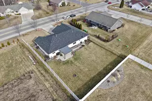 2500 Manitowoc Rd, Green Bay, WI 54311 - Photo 60