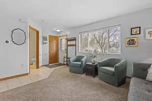 137 Gruenwald Ave, Neenah, WI 54956 - Photo 12