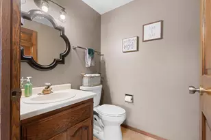 2441 Ingold Ct, Green Bay, WI 54313 - Photo 20