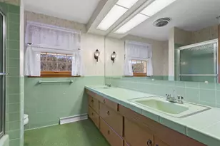 907 Ernst Dr, Green Bay, WI 54304 - Photo 30