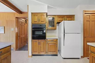 907 Ernst Dr, Green Bay, WI 54304 - Photo 12