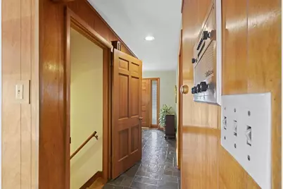 907 Ernst Drive, Green Bay, WI 54304 - Photo 6