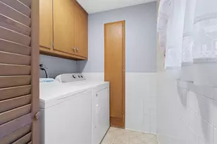 907 Ernst Dr, Green Bay, WI 54304 - Photo 14