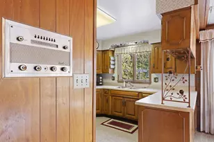 907 Ernst Dr, Green Bay, WI 54304 - Photo 8