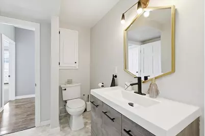 2305 Hillside Lane, Green Bay, WI 54302 - Photo 16