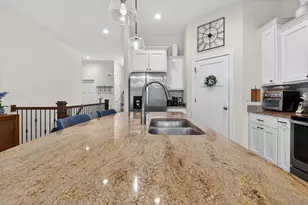 235 Farmstead Dr, Slinger, WI 53086 - Photo 10