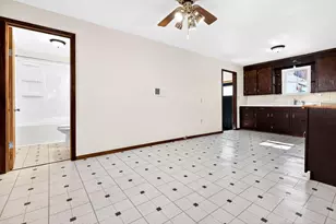 314 Eagle St, Seymour, WI 54165 - Photo 2
