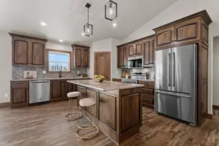 2984 Creekwood Dr, Green Bay, WI 54311 - Photo 20