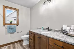 2984 Creekwood Dr, Green Bay, WI 54311 - Photo 38