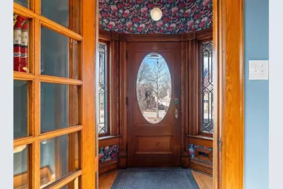 637 S Monroe Avenue, Green Bay, WI 54301 - Photo 2