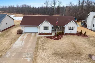 2270 Maddy Ct, Green Bay, WI 54303 - Photo 64