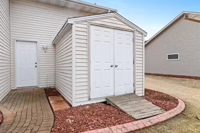 2270 Maddy Court, Green Bay, WI 54303 - Photo 50