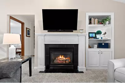 2270 Maddy Court, Green Bay, WI 54303 - Photo 10