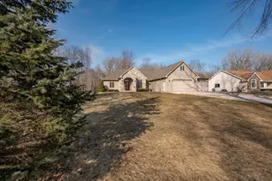 2503 Wilding Way, Suamico, WI 54173 - Photo 12