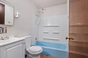 332 E St Joseph St, Green Bay, WI 54301 - Photo 10