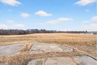 4036 Woodland Road, Green Bay, WI 54313 - Photo 10