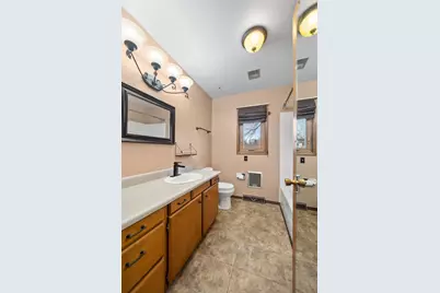 824 Starboard Court, Oshkosh, WI 54901 - Photo 18