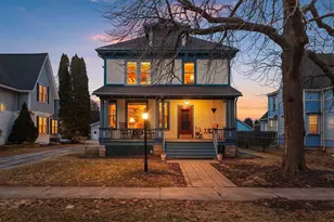 510 S Van Buren St, Green Bay, WI 54301 - Photo 2