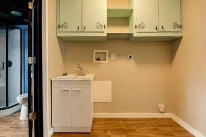 813 6th Avenue, Menominee, MI 49858 - Photo 6