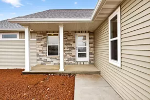 1743 Legacy Ln, Neenah, WI 54956 - Photo 2