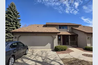 2381 Cedar Ridge Court #D, Green Bay, WI 54313 - Photo 2