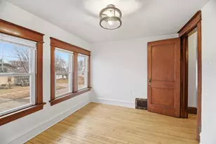 727 1st St, Menasha, WI 54952 - Photo 16