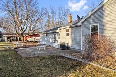 104 N 3rd Avenue, Winneconne, WI 54986 - Photo 32