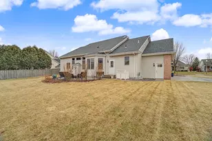 3020 E Fallcreek Ln, Appleton, WI 54913 - Photo 44