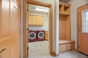 3020 E Fallcreek Ln, Appleton, WI 54913 - Photo 16