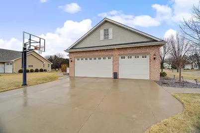 3020 E Fallcreek Lane, Appleton, WI 54913 - Photo 46