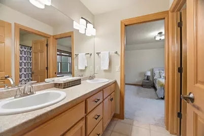 3020 E Fallcreek Lane, Appleton, WI 54913 - Photo 28